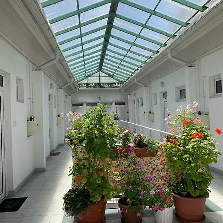 Апартаменты Lakeside